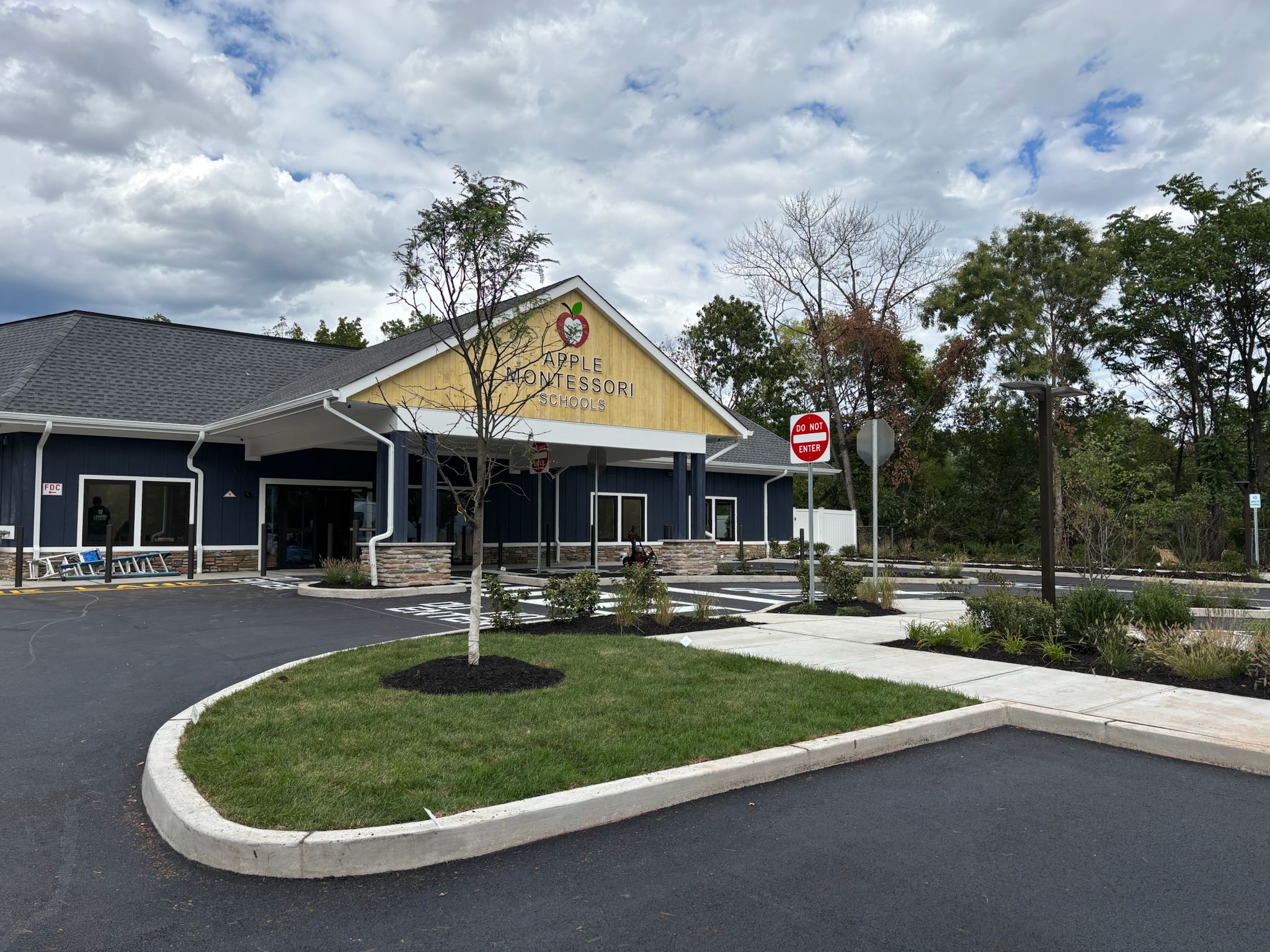 Apple Montessori School